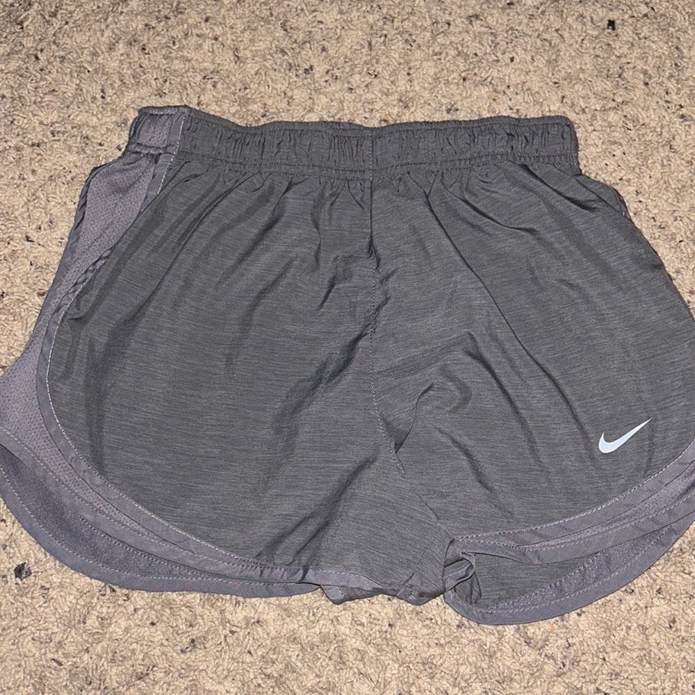 NIKE DRI-FIT SHORTS